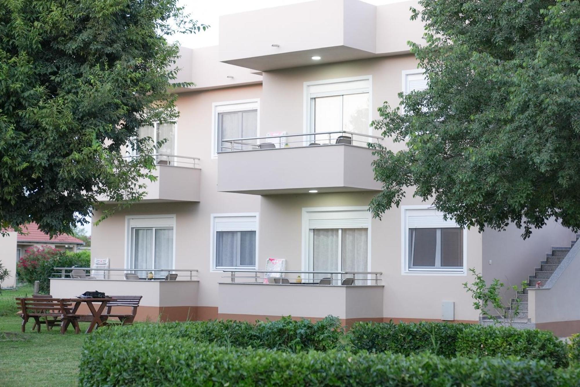Mar Nero Apartments Bregvija Exterior photo
