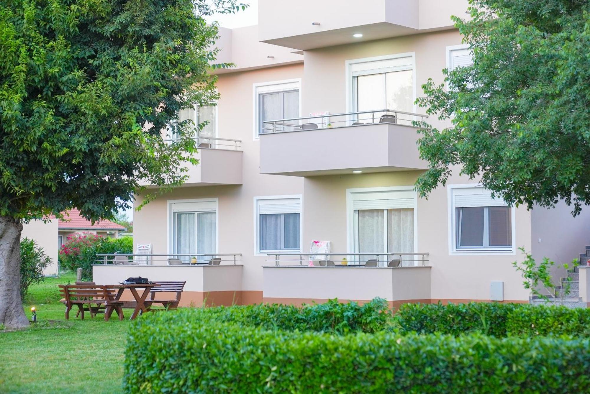 Mar Nero Apartments Bregvija Exterior photo